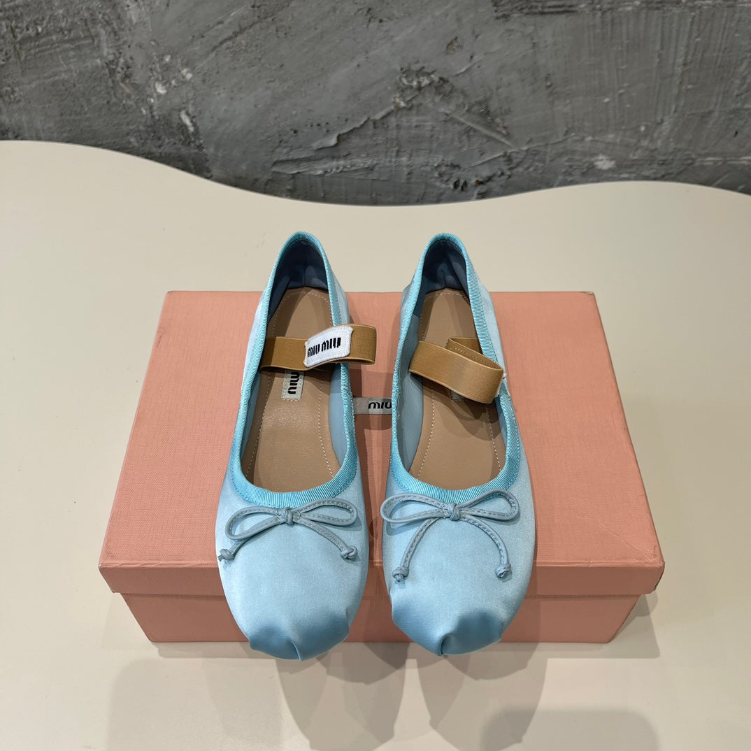 BALLET FLAT SHOES LIGHT BLUE GLOSSY SHEEPSKIN - 35