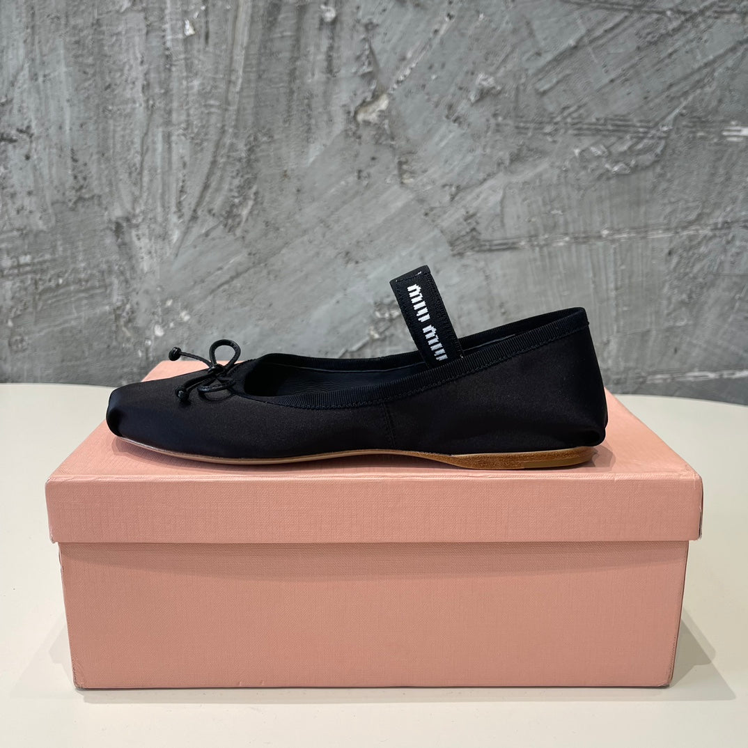 BALLET FLAT SHOES BLACK GLOSSY SHEEPSKIN - 35