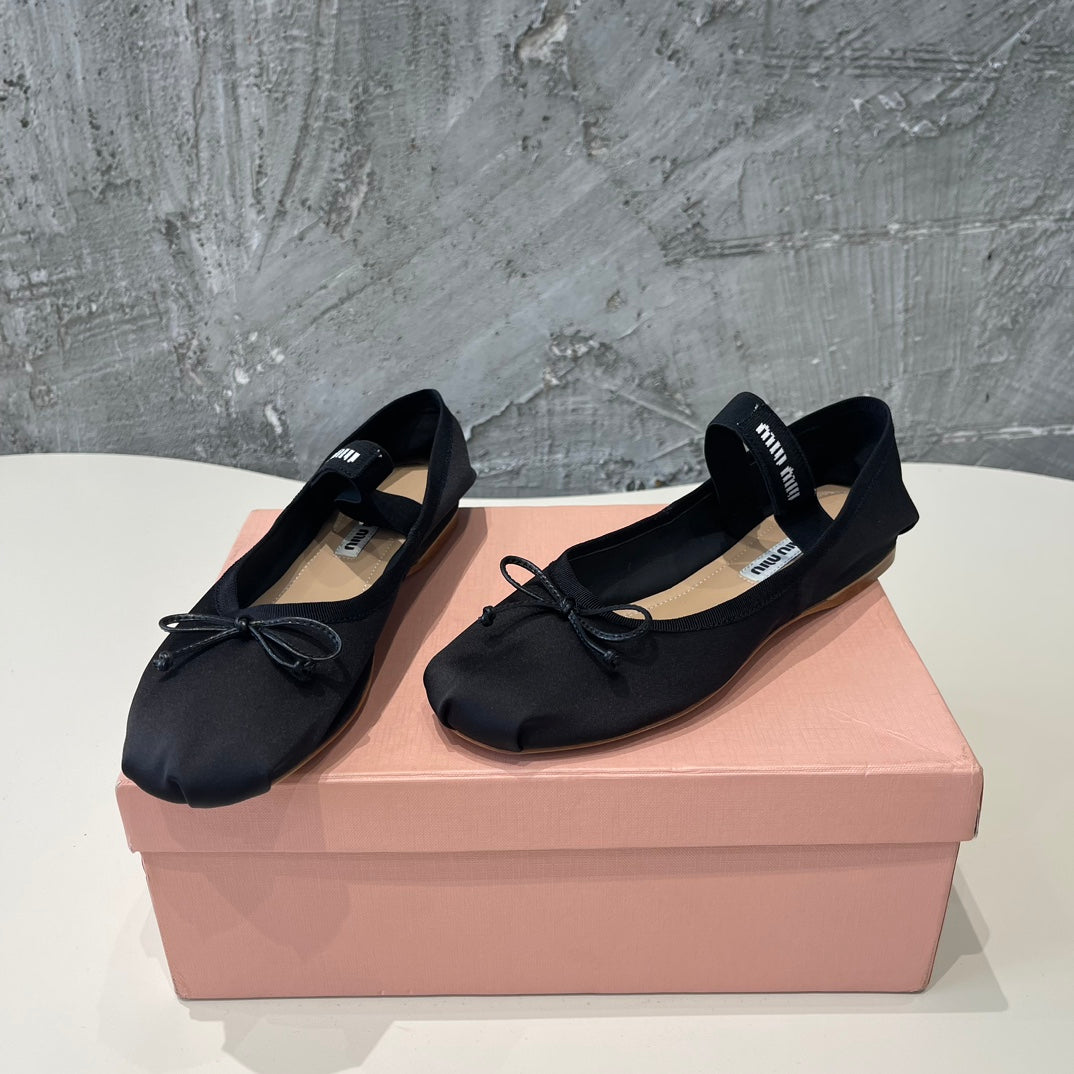 BALLET FLAT SHOES BLACK GLOSSY SHEEPSKIN - 35