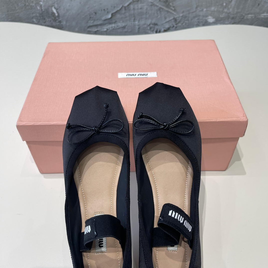 BALLET FLAT SHOES BLACK GLOSSY SHEEPSKIN - 35