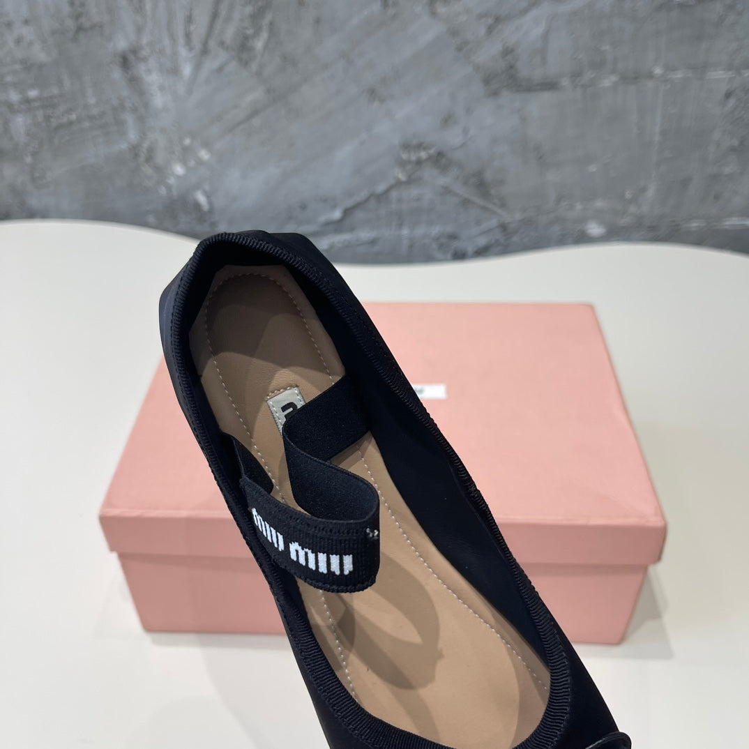 BALLET FLAT SHOES BLACK GLOSSY SHEEPSKIN - 35