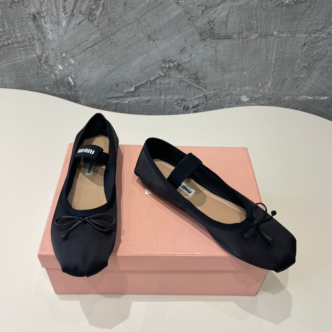 BALLET FLAT SHOES BLACK GLOSSY SHEEPSKIN - 35