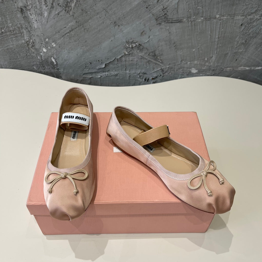 BALLET FLAT SHOES PASTEL PINK COLOR GLOSSY SHEEPSKIN - 35