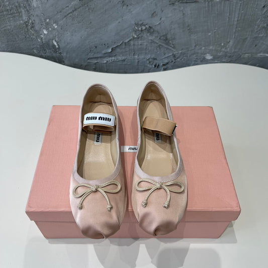 BALLET FLAT SHOES PASTEL PINK COLOR GLOSSY SHEEPSKIN - 35