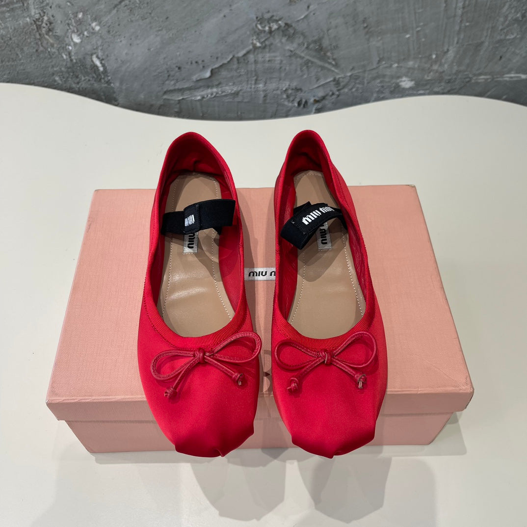 BALLET FLAT SHOES CRIMSON COLOR GLOSSY SHEEPSKIN - 35