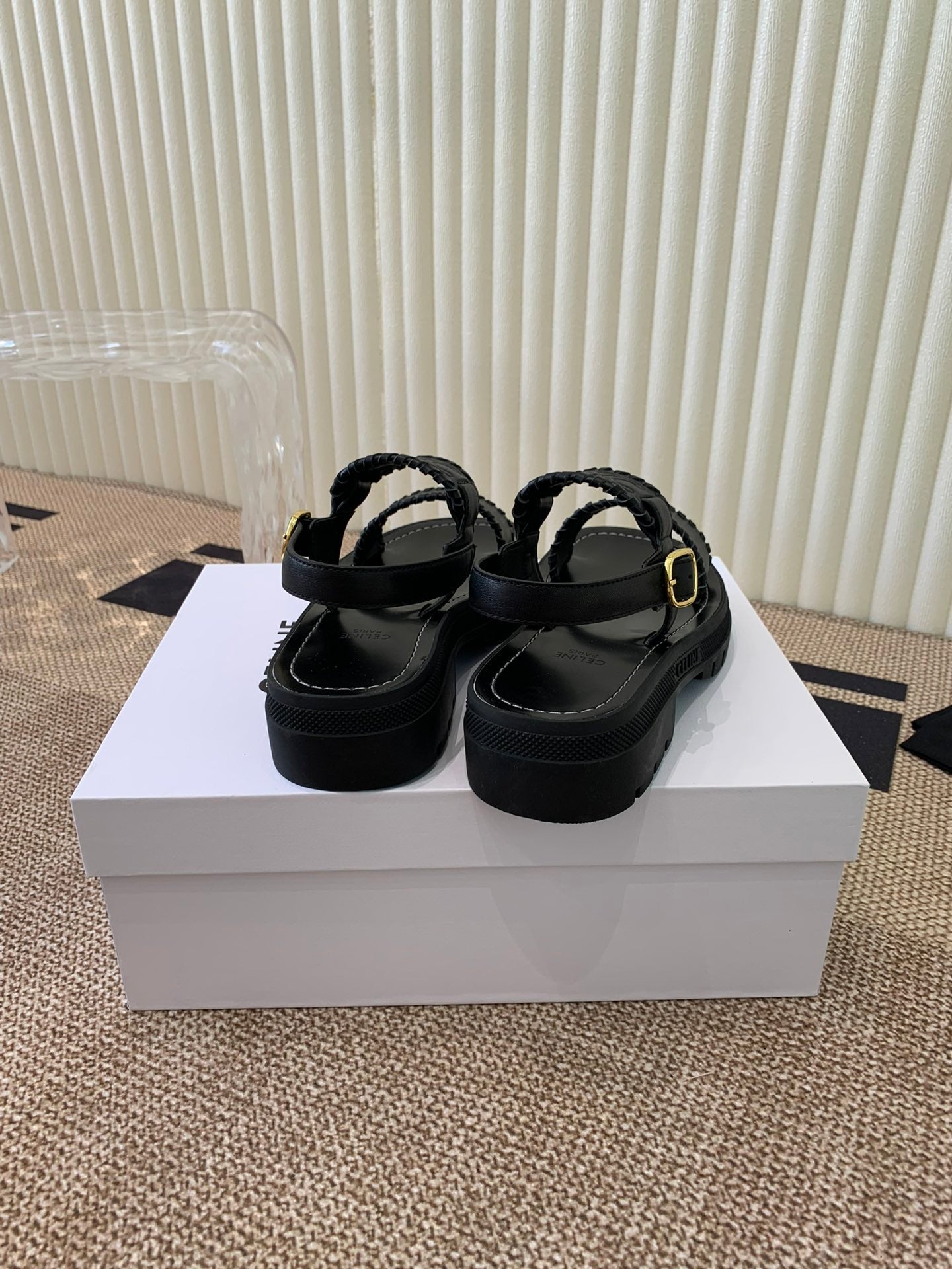 ROMAN SANDAL IN BLACK CALFSKIN - 35