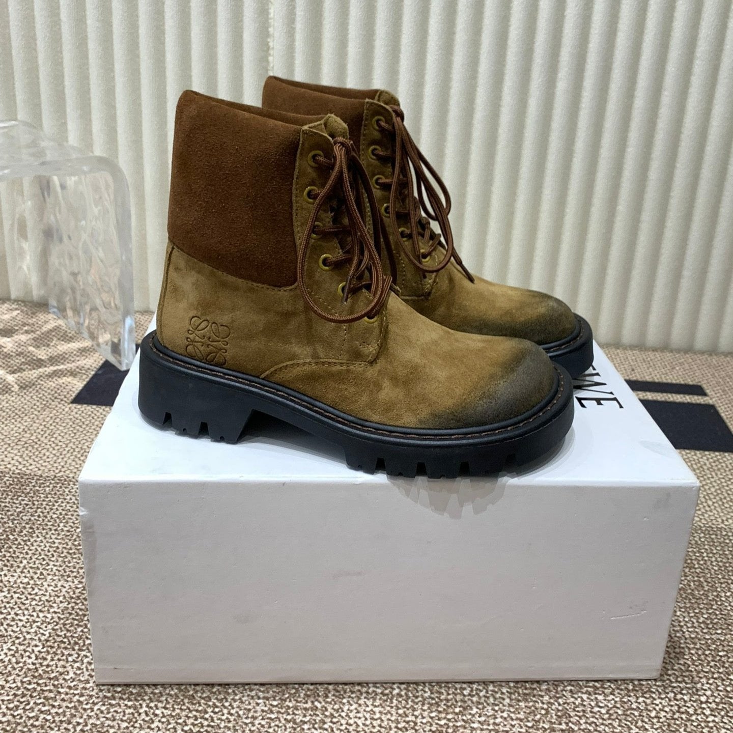 LW SIERRA COMBAT BOOT AMBER AND BLACK SUEDE - 35