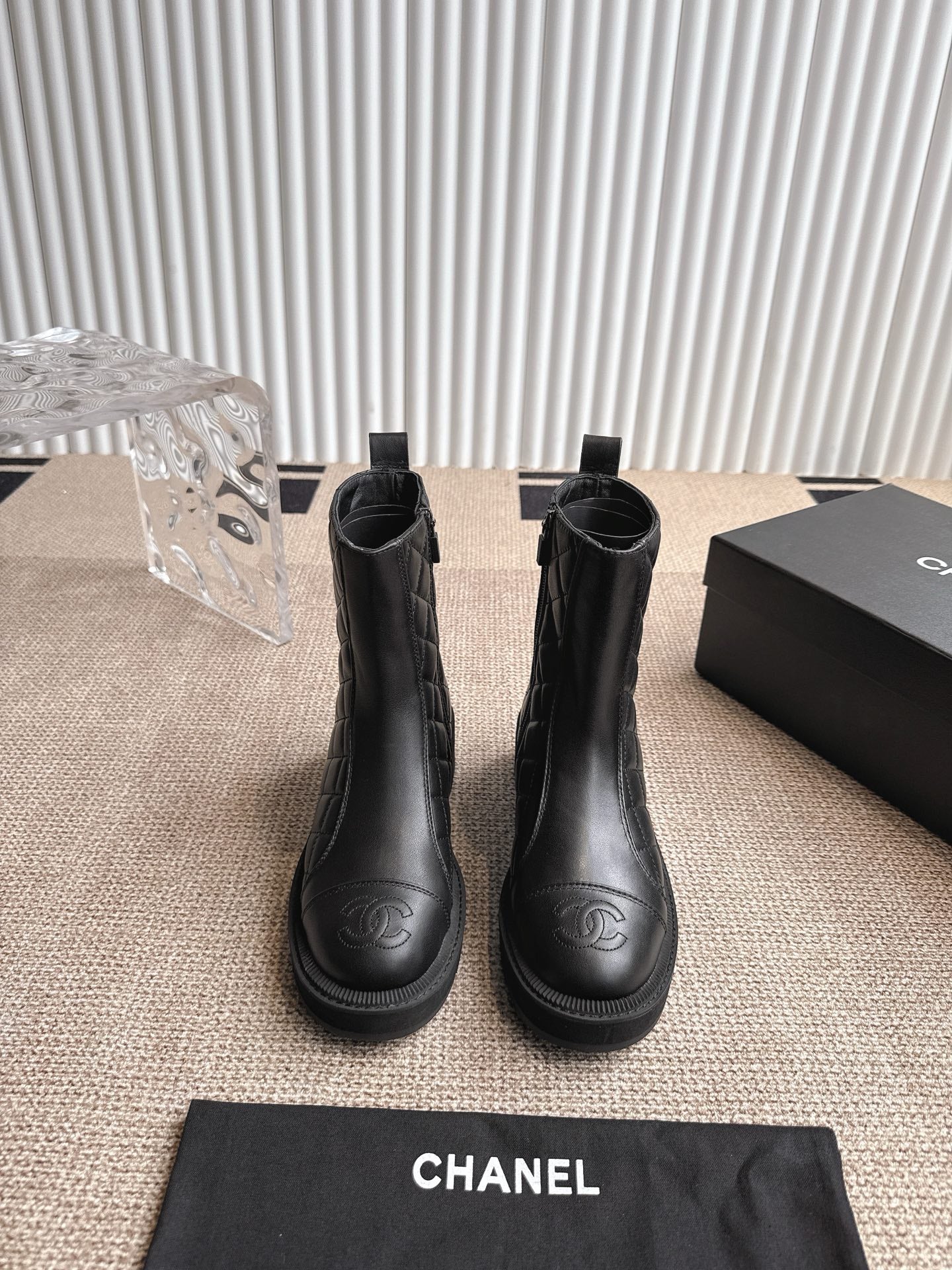 CHANEL ANKLE BOOTS IN BLACK QUILTED CALFSKIN - 35