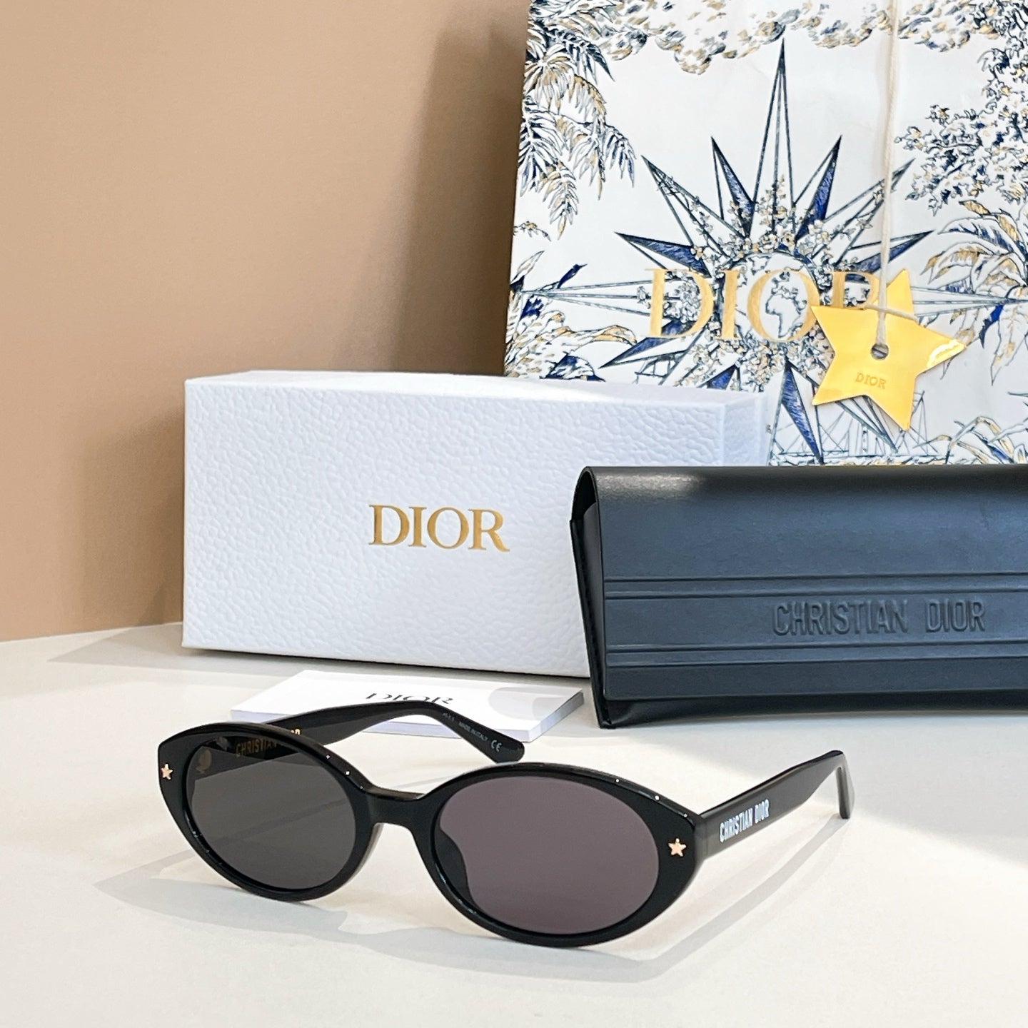 MONTAIGNE SUNGLASS ¥ACIFIC R1F IN ACETATE - Pink Clear