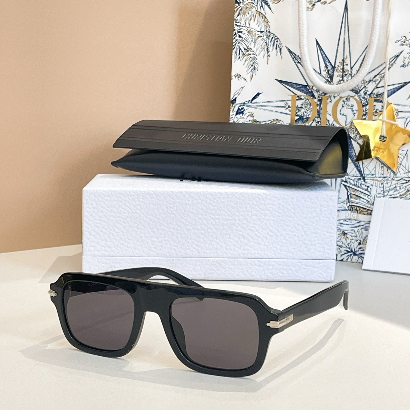 MONTAIGNE SUNGLASS DIORBLACKSUIT N2I IN ACETATE - Black Oblique Mask