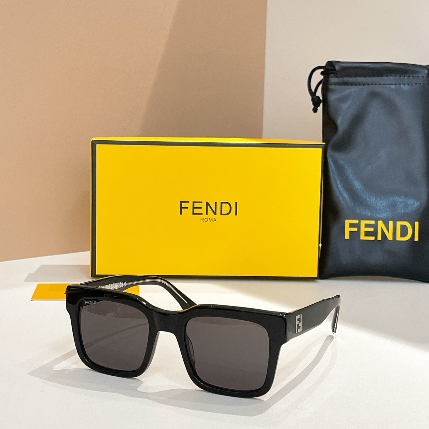ROMA SQUARE FRAME SUNGLASSES FFF0053 IN ACETATE - Red orange
