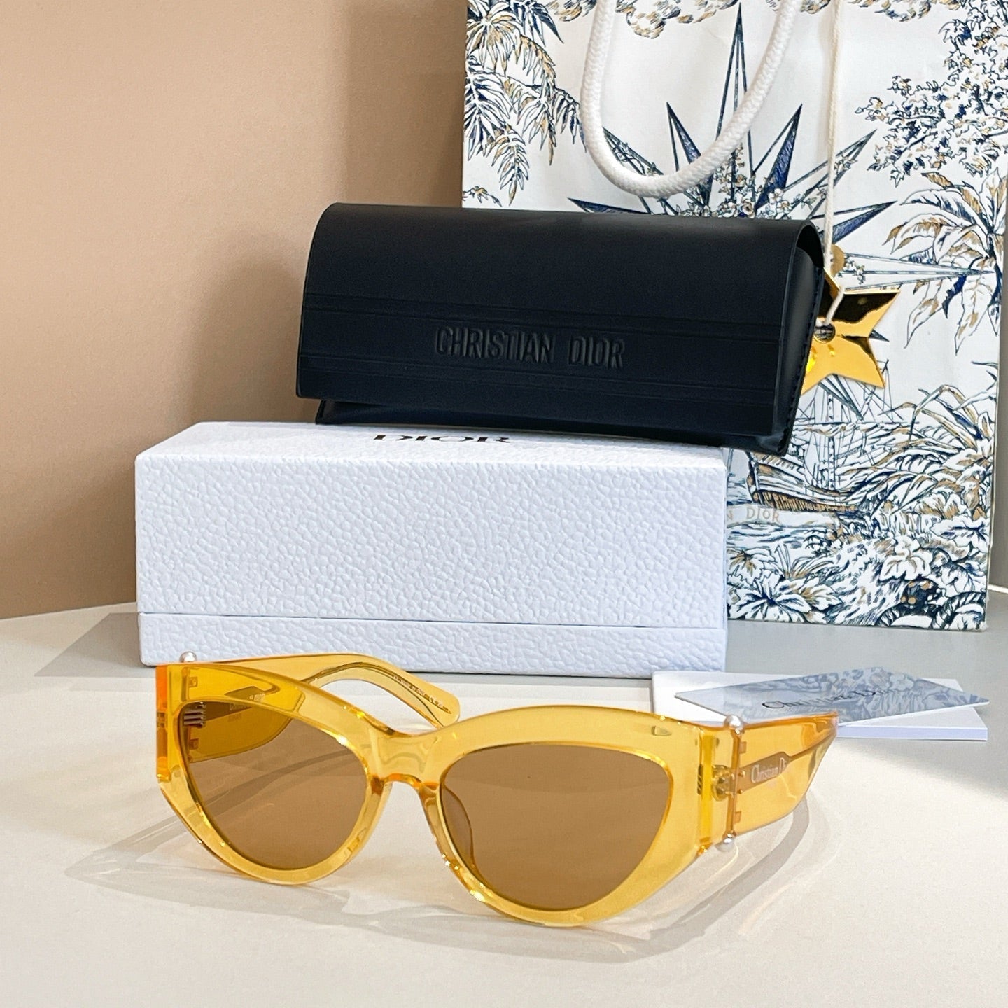 SIGNATURE SUNGLASS TRIABLE B1F IN ACETATE - Pink