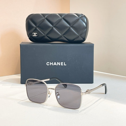 RECTANGULAR SUNGLASSES CH2219 IN METAL - Black/Silver