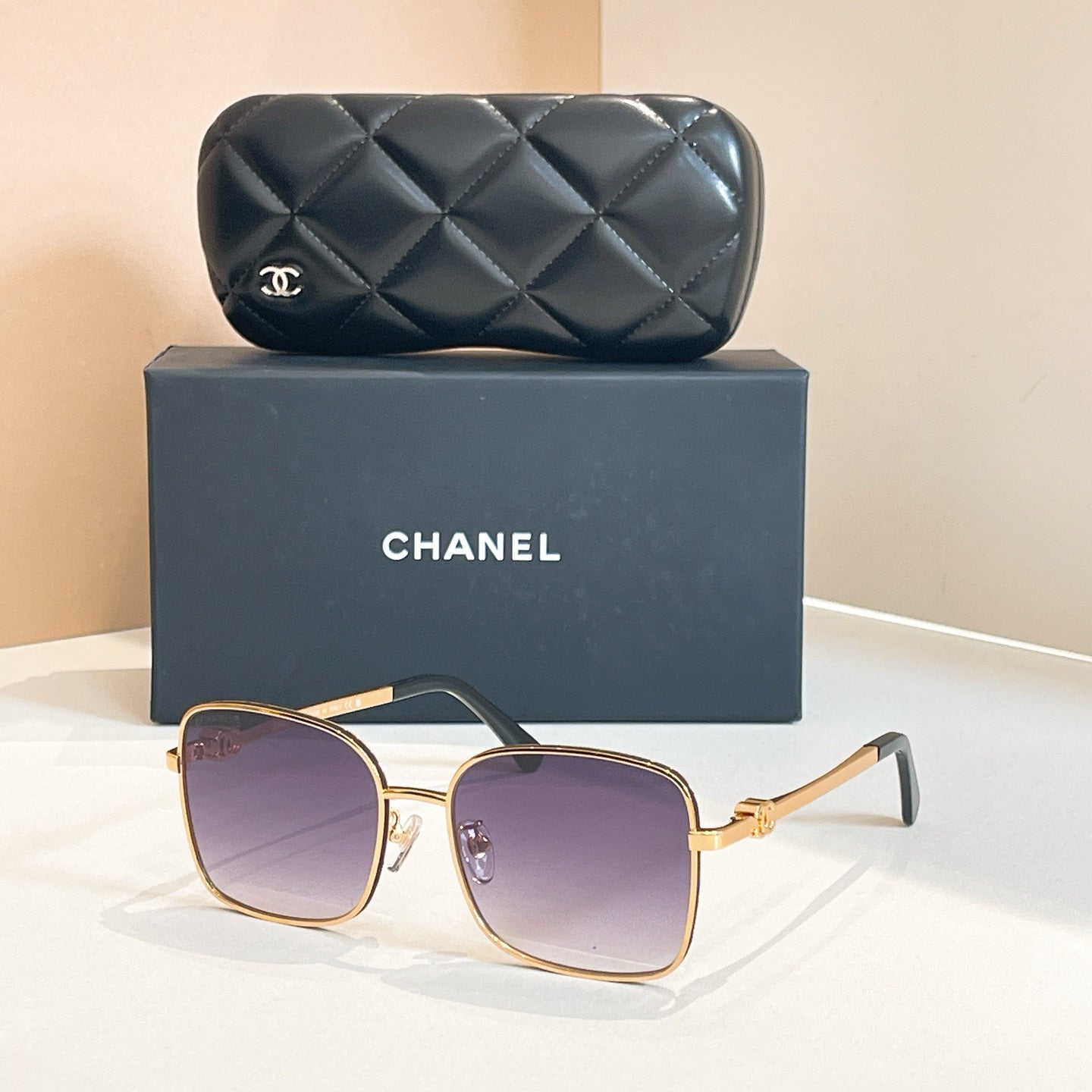 RECTANGULAR SUNGLASSES CH2219 IN METAL - Black/Silver