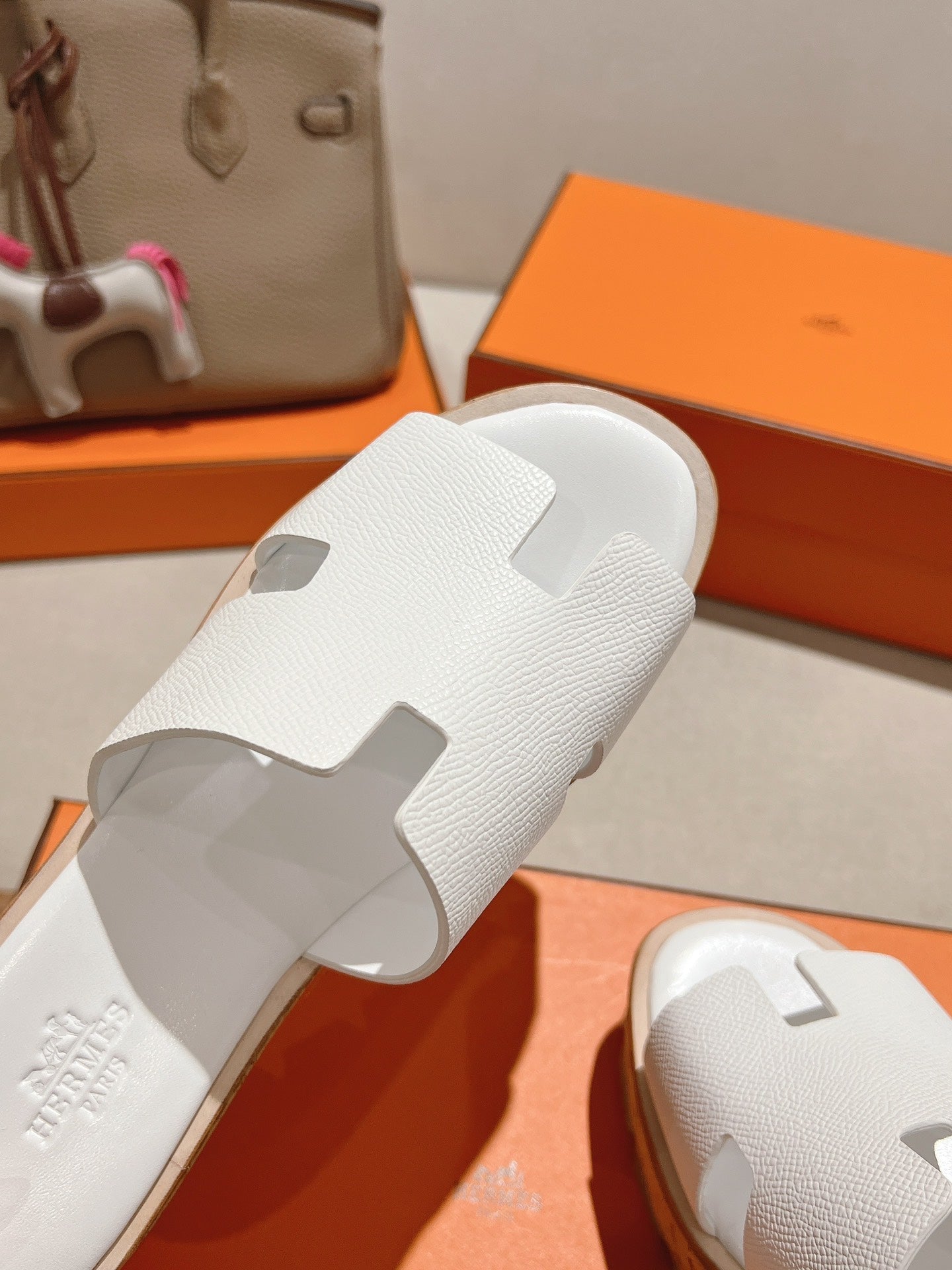 HM 25S HIGH WEDGE SANDALS IN WHITE LAMBSKIN STYLE 34 - 35