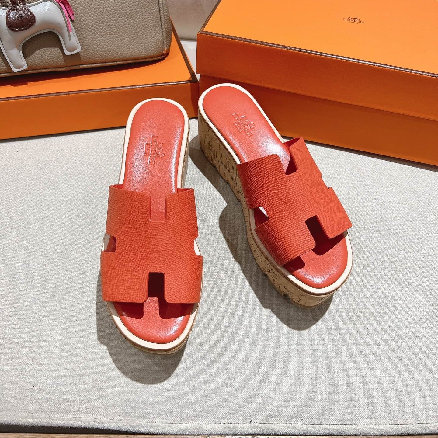 HM 25S HIGH WEDGE SANDALS IN DARK ORANGE LAMBSKIN STYLE 33 - 35