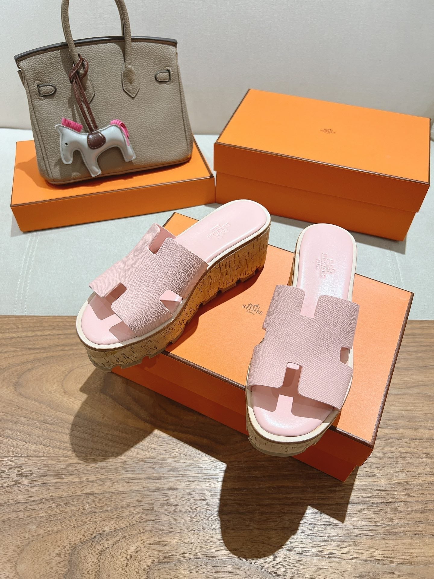 HM 25S HIGH WEDGE SANDALS IN PASTEL PINK LAMBSKIN STYLE 29 - 35