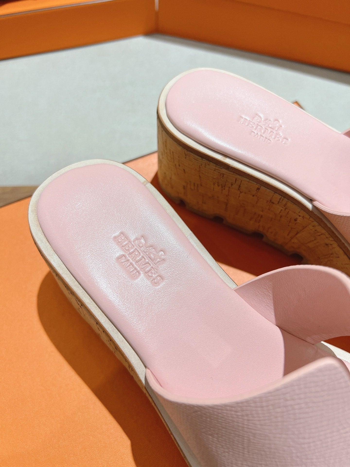 HM 25S HIGH WEDGE SANDALS IN PASTEL PINK LAMBSKIN STYLE 29 - 35