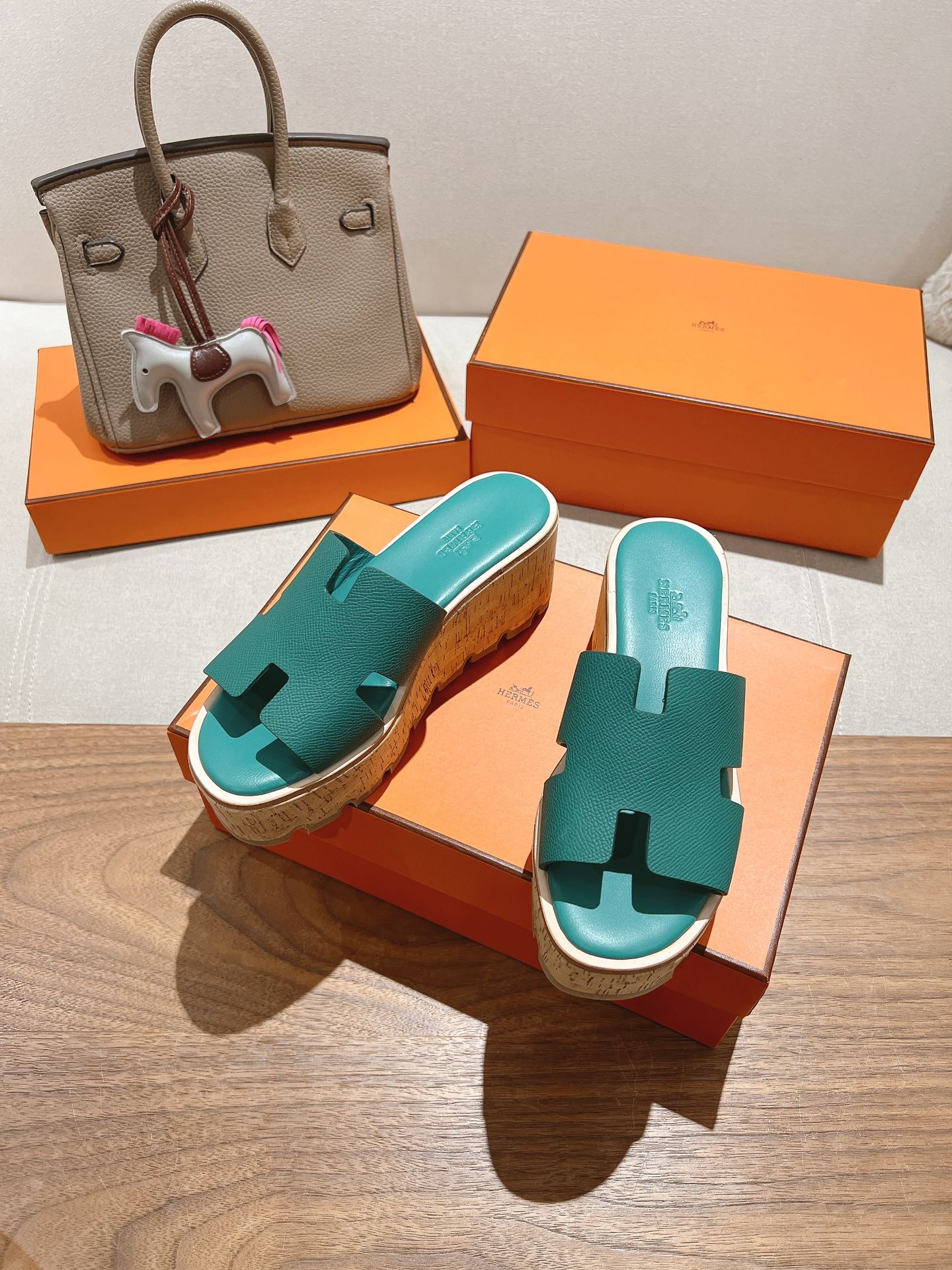 HM 25S HIGH WEDGE SANDALS IN PASTEL SEA GREEN LAMBSKIN STYLE 30 - 35