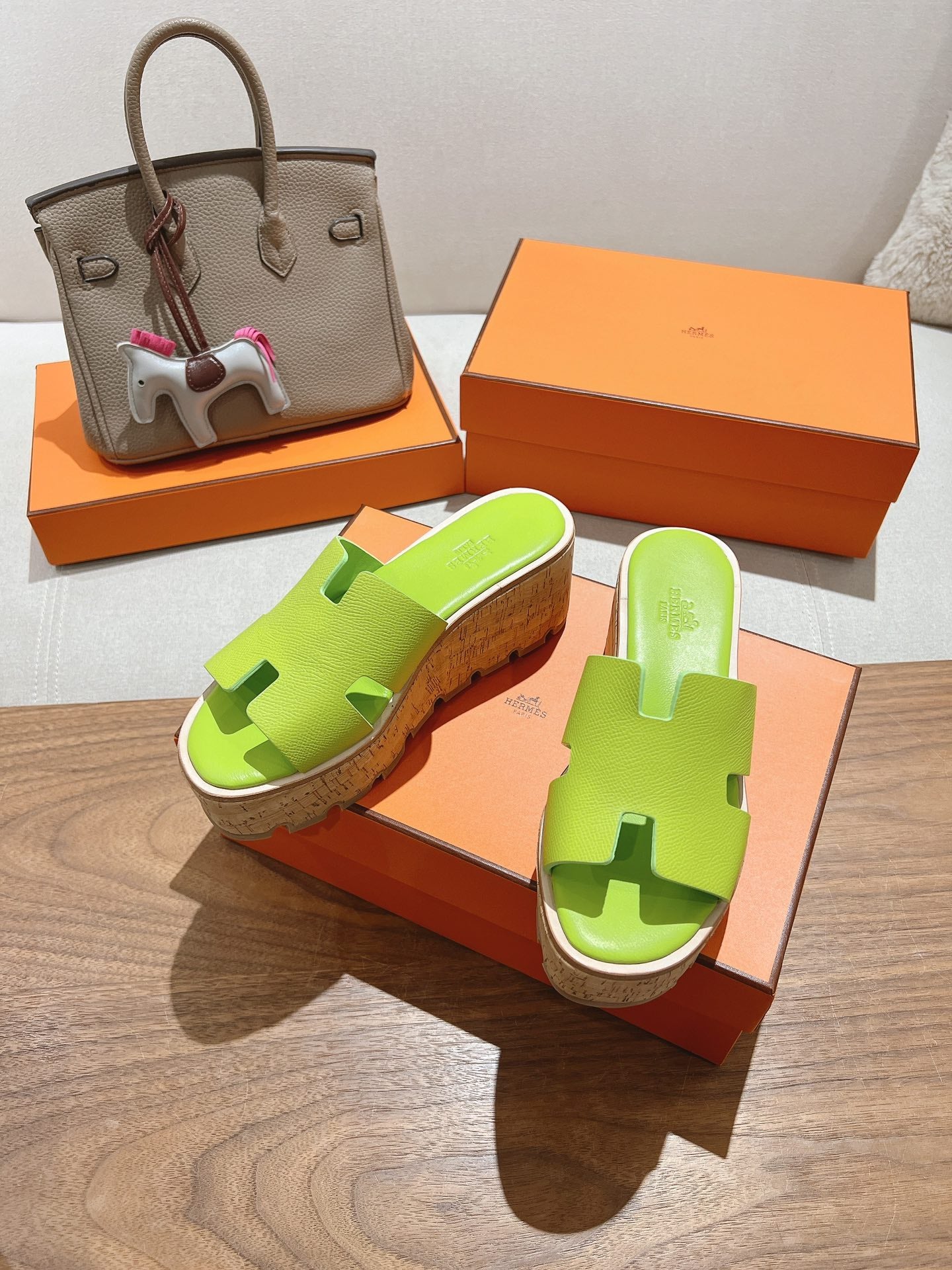 HM 25S HIGH WEDGE SANDALS IN SPRING GREEN LAMBSKIN STYLE 22 - 35