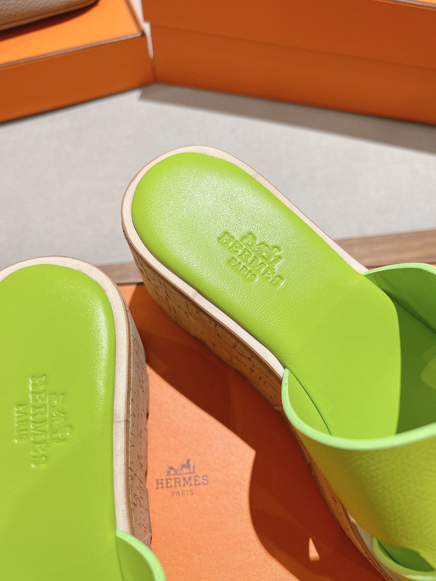 HM 25S HIGH WEDGE SANDALS IN SPRING GREEN LAMBSKIN STYLE 22 - 35
