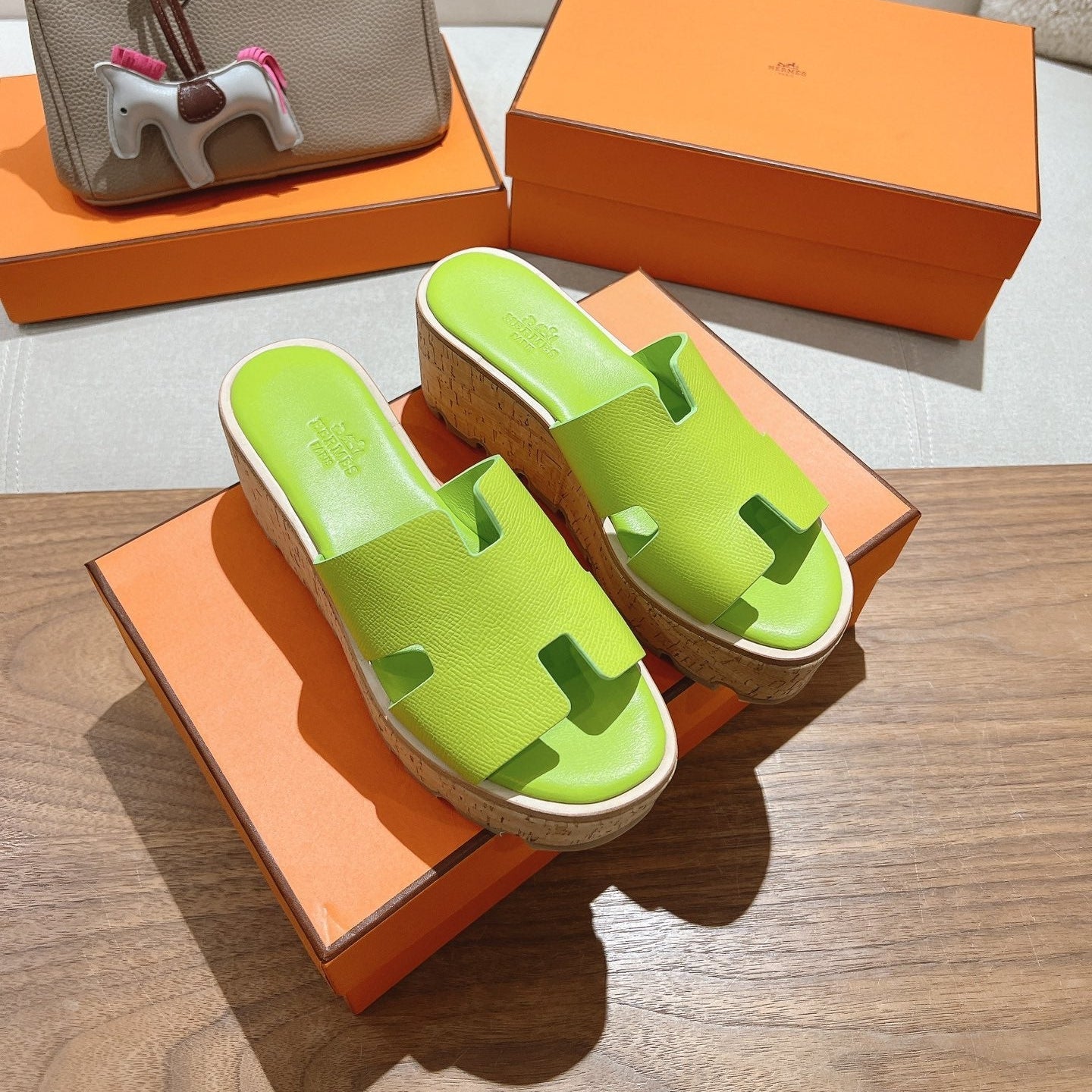 HM 25S HIGH WEDGE SANDALS IN SPRING GREEN LAMBSKIN STYLE 22 - 35