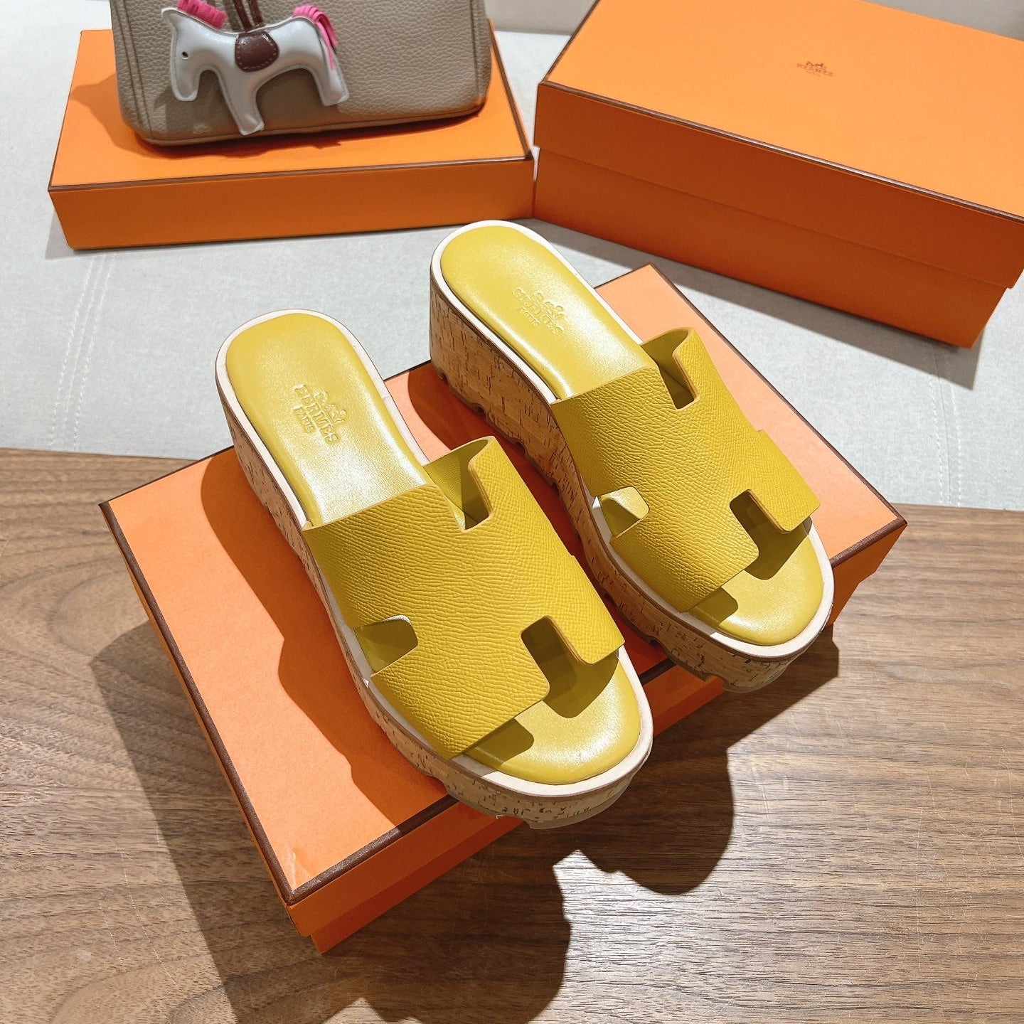 HM 25S HIGH WEDGE SANDALS IN DARK YELLOW LAMBSKIN STYLE 27 - 35