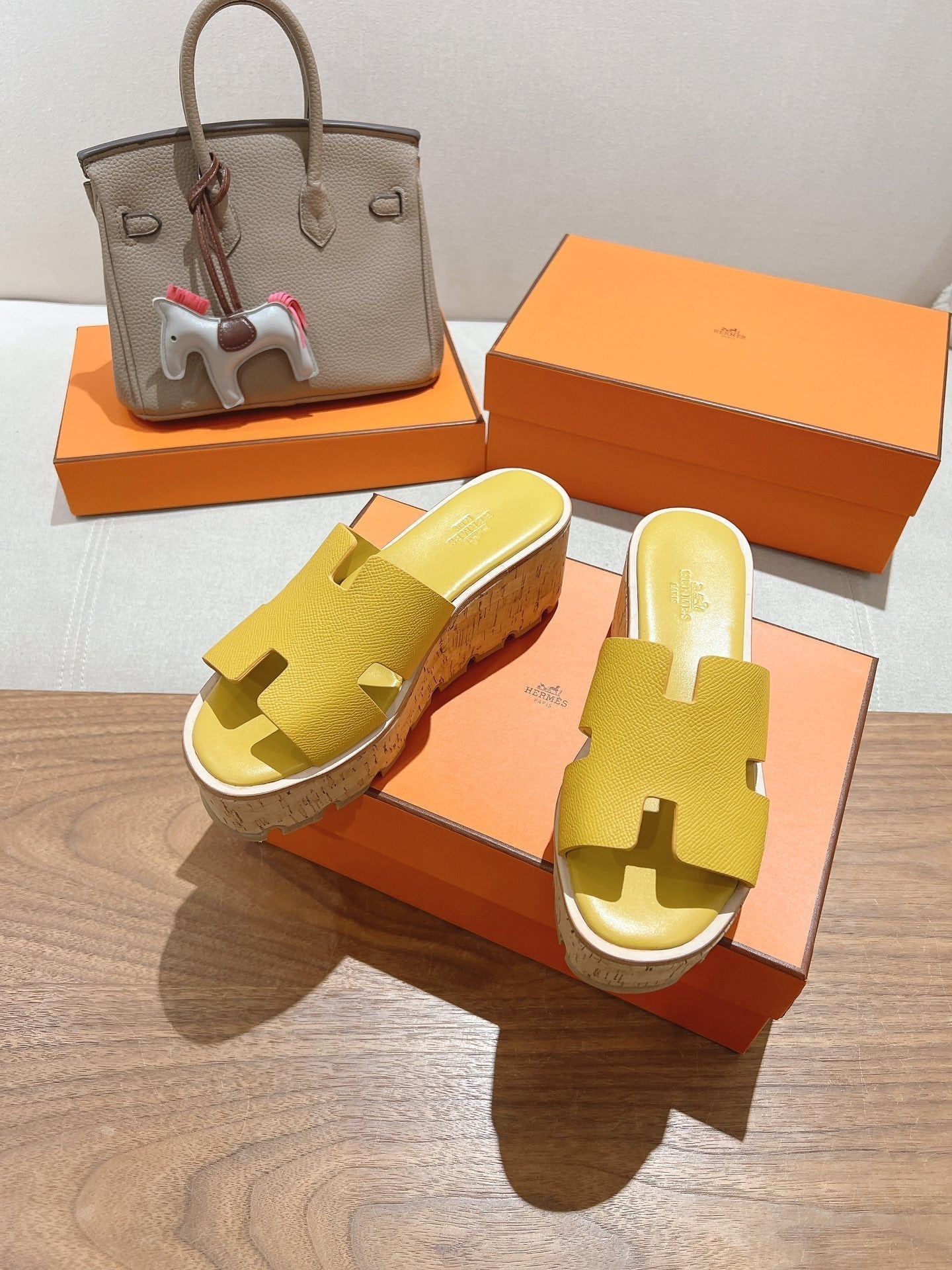 HM 25S HIGH WEDGE SANDALS IN DARK YELLOW LAMBSKIN STYLE 27 - 35