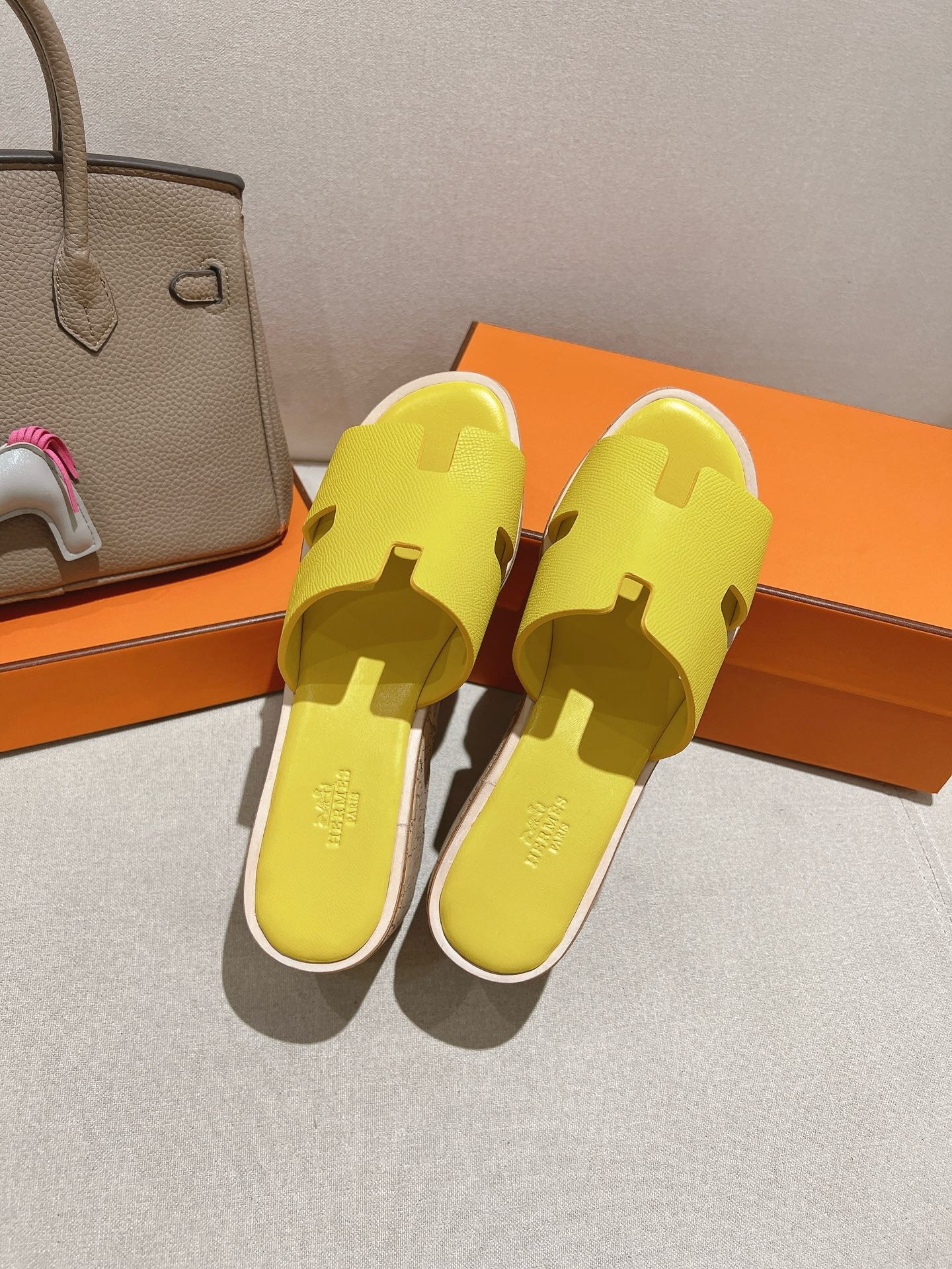 HM 25S HIGH WEDGE SANDALS IN YELLOW LAMBSKIN STYLE 26 - 35