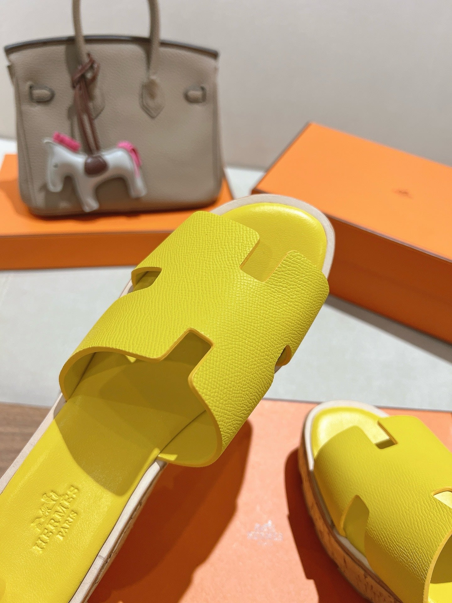 HM 25S HIGH WEDGE SANDALS IN YELLOW LAMBSKIN STYLE 26 - 35