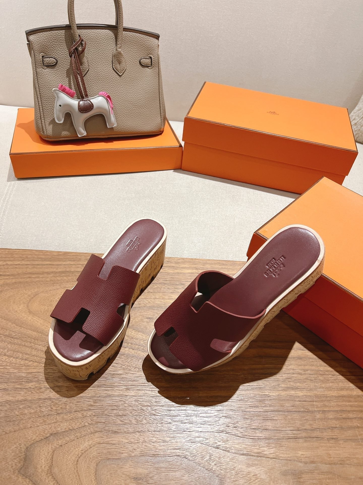 HM 25S HIGH WEDGE SANDALS IN RICH WINE RED LAMBSKIN STYLE 21 - 35