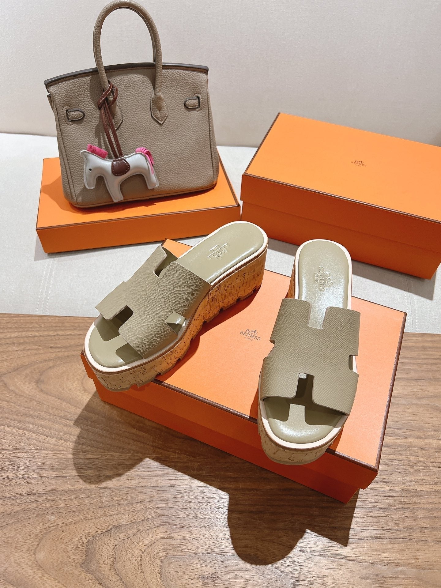 HM 25S HIGH WEDGE SANDALS IN WARM BEIGE LAMBSKIN STYLE 17 - 35