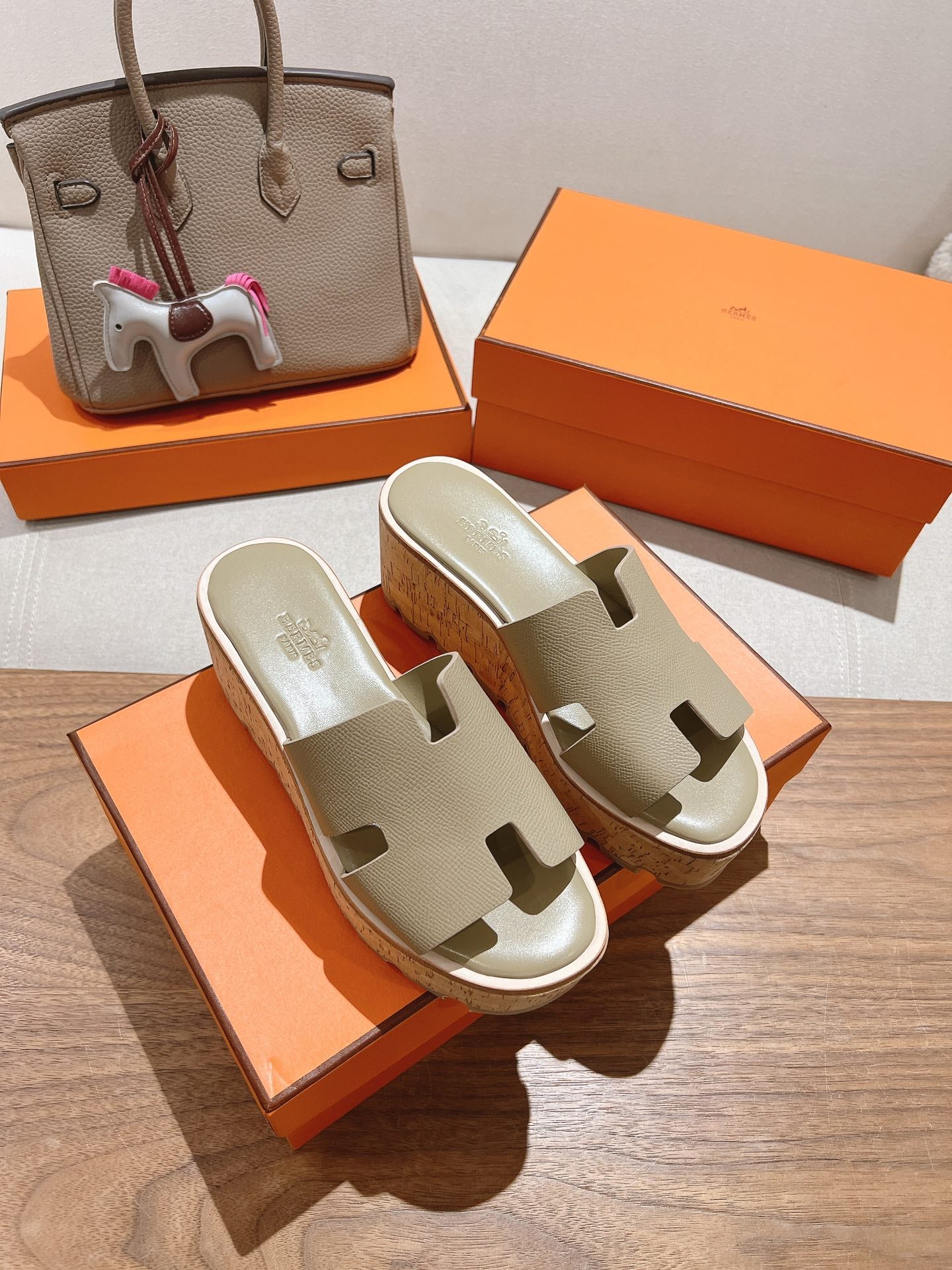 HM 25S HIGH WEDGE SANDALS IN WARM BEIGE LAMBSKIN STYLE 17 - 35