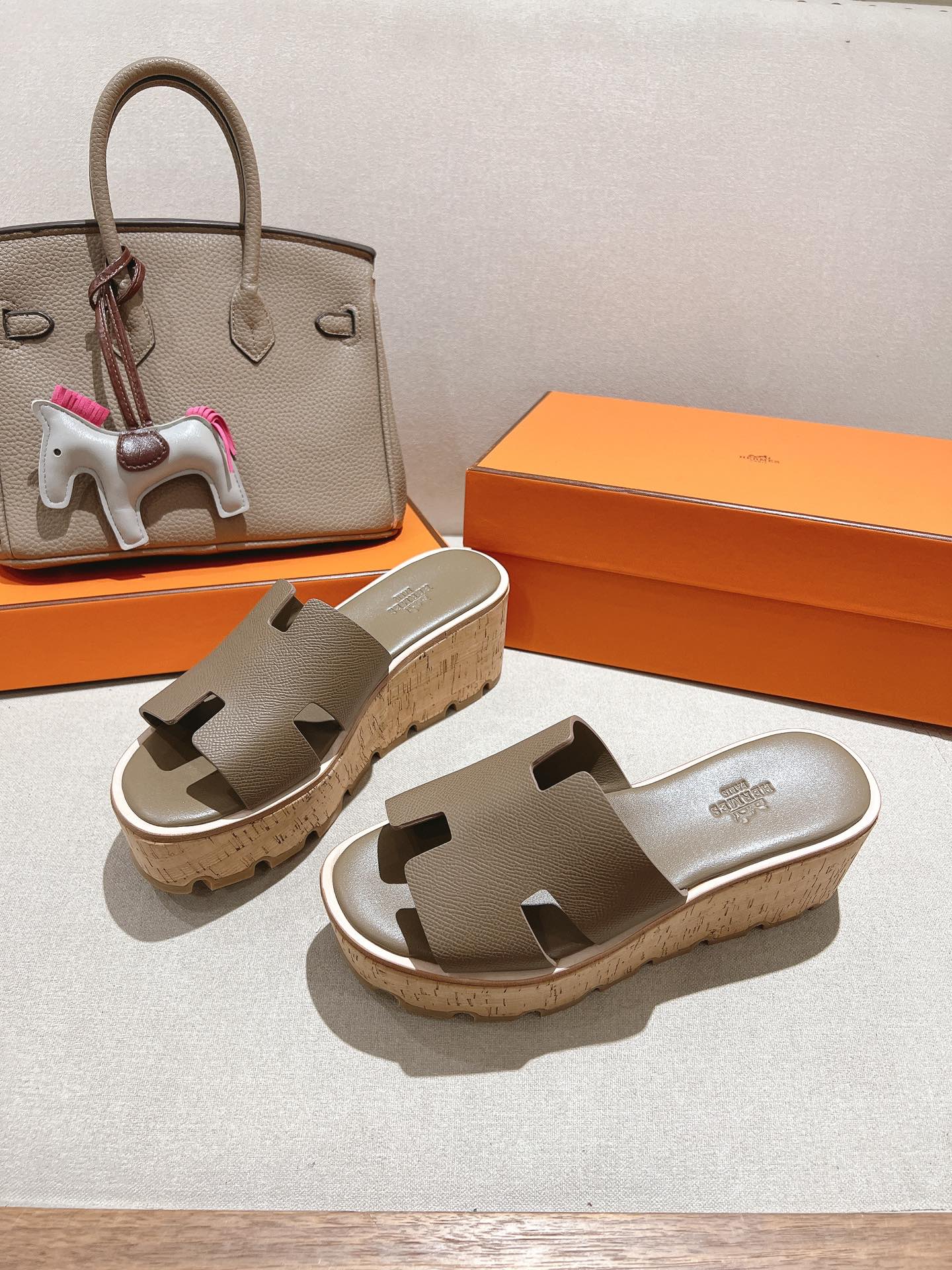 HM 25S HIGH WEDGE SANDALS IN MOCHA BROWN LAMBSKIN STYLE 15 - 35