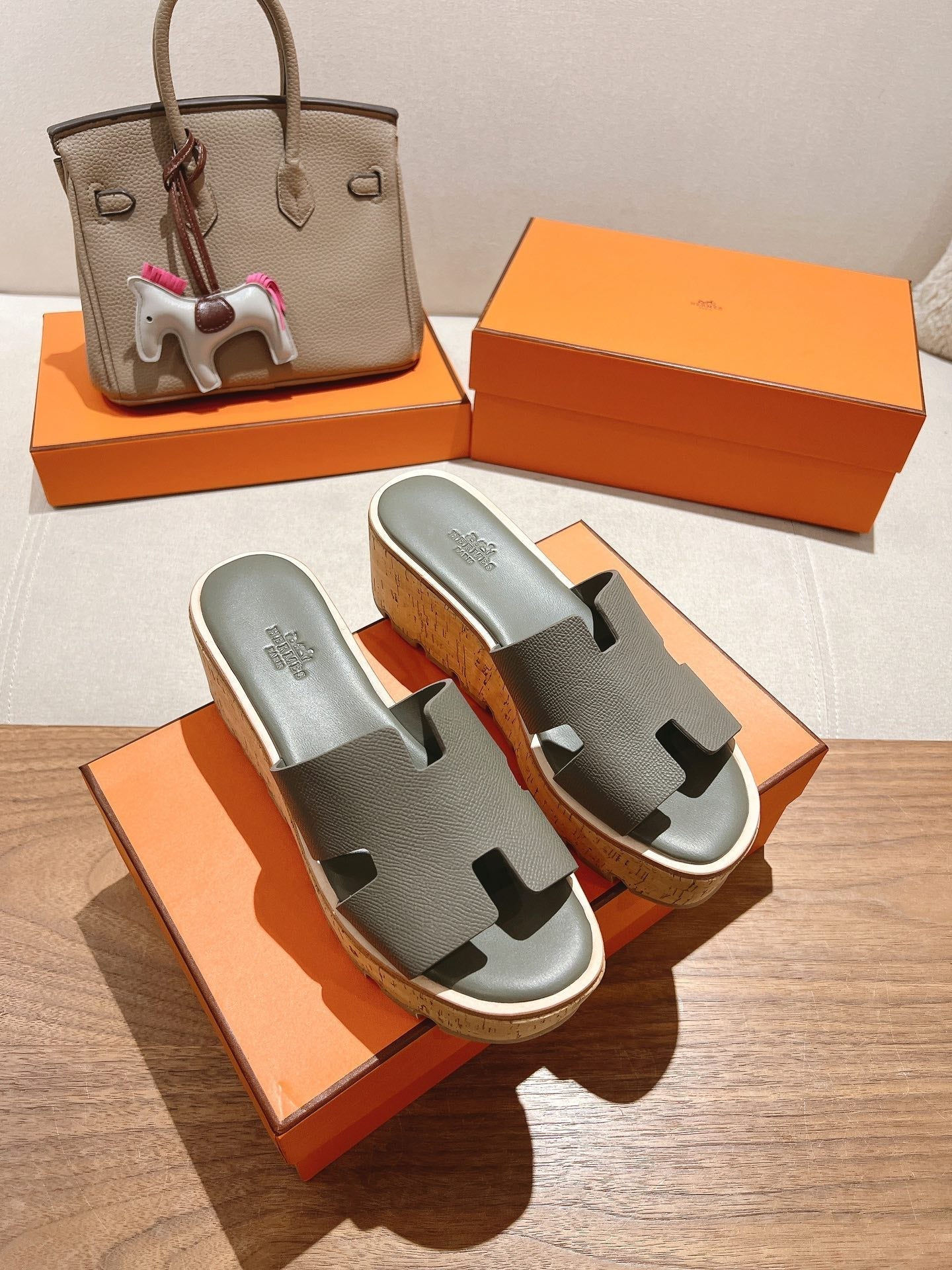 HM 25S HIGH WEDGE SANDALS IN DARK GREY LAMBSKIN STYLE 11 - 35