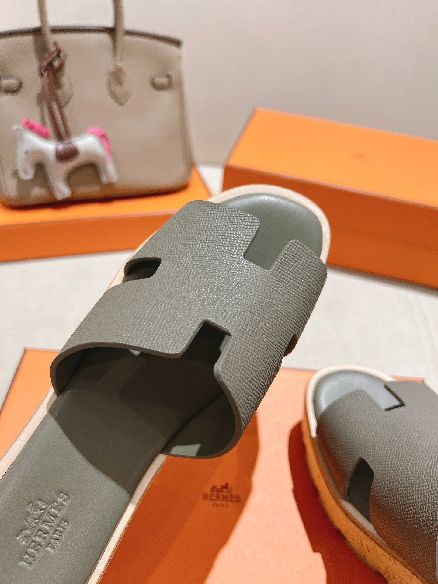 HM 25S HIGH WEDGE SANDALS IN DARK GREY LAMBSKIN STYLE 11 - 35