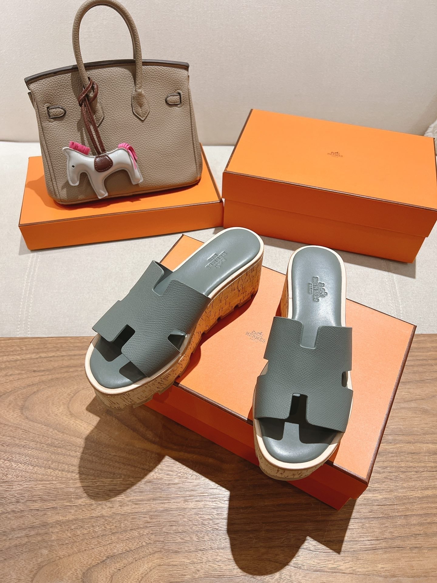 HM 25S HIGH WEDGE SANDALS IN GREY LAMBSKIN STYLE 7 - 35
