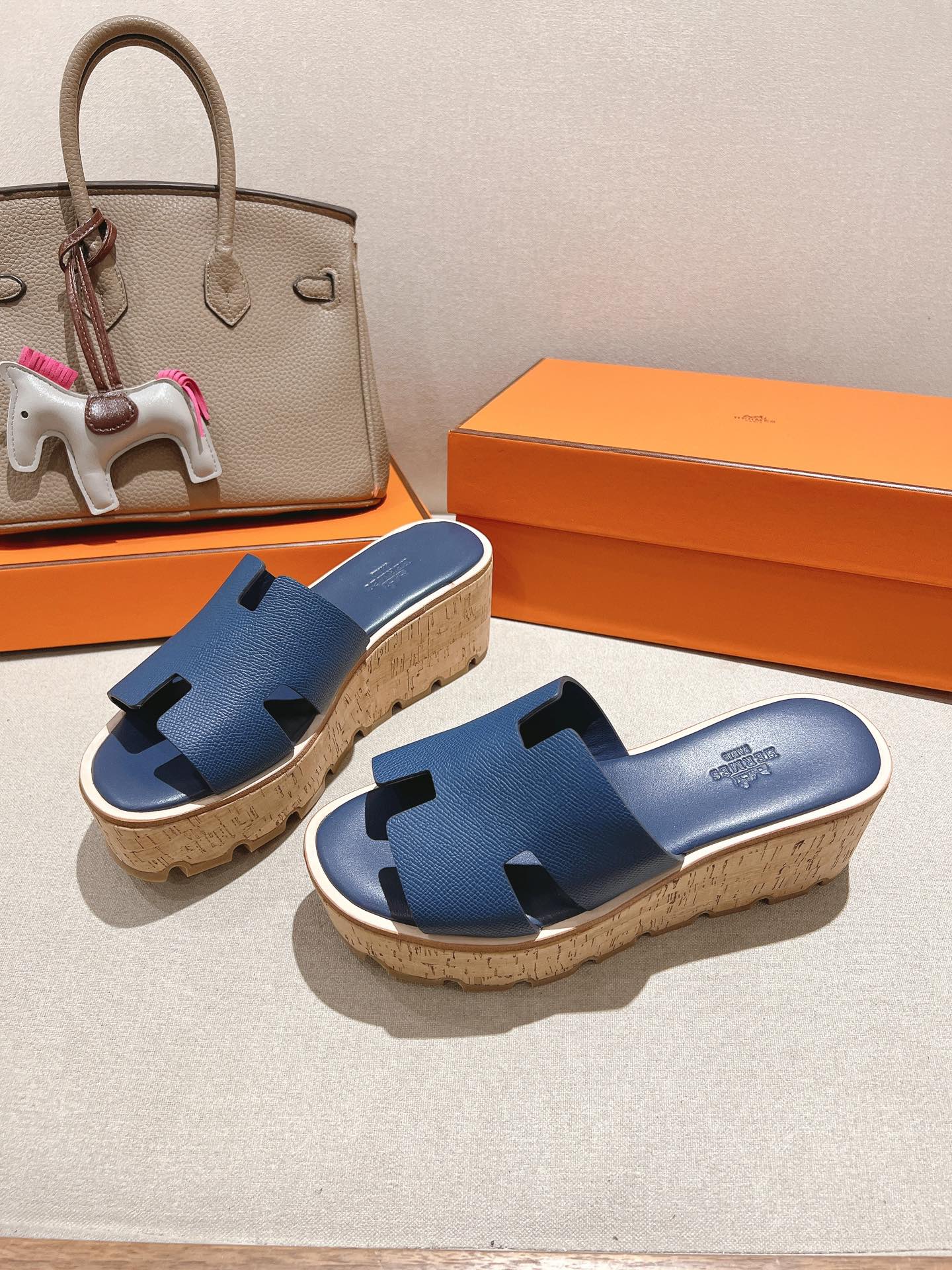 HM 25S HIGH WEDGE SANDALS IN DARK STEEL BLUE LAMBSKIN STYLE 18 - 35