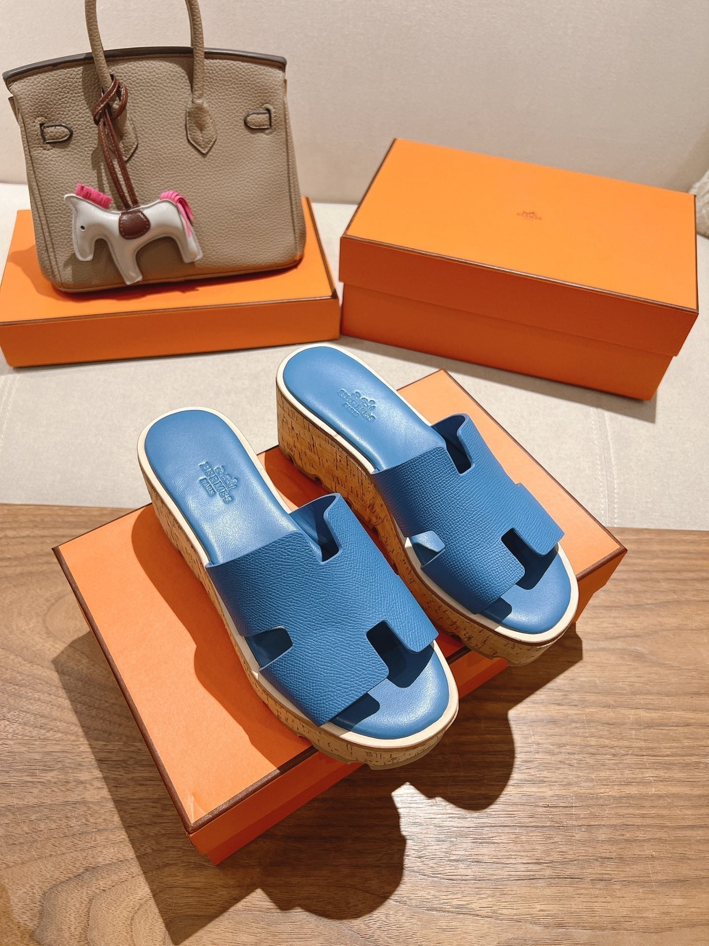 HM 25S HIGH WEDGE SANDALS IN BLUE LAMBSKIN STYLE 14 - 35