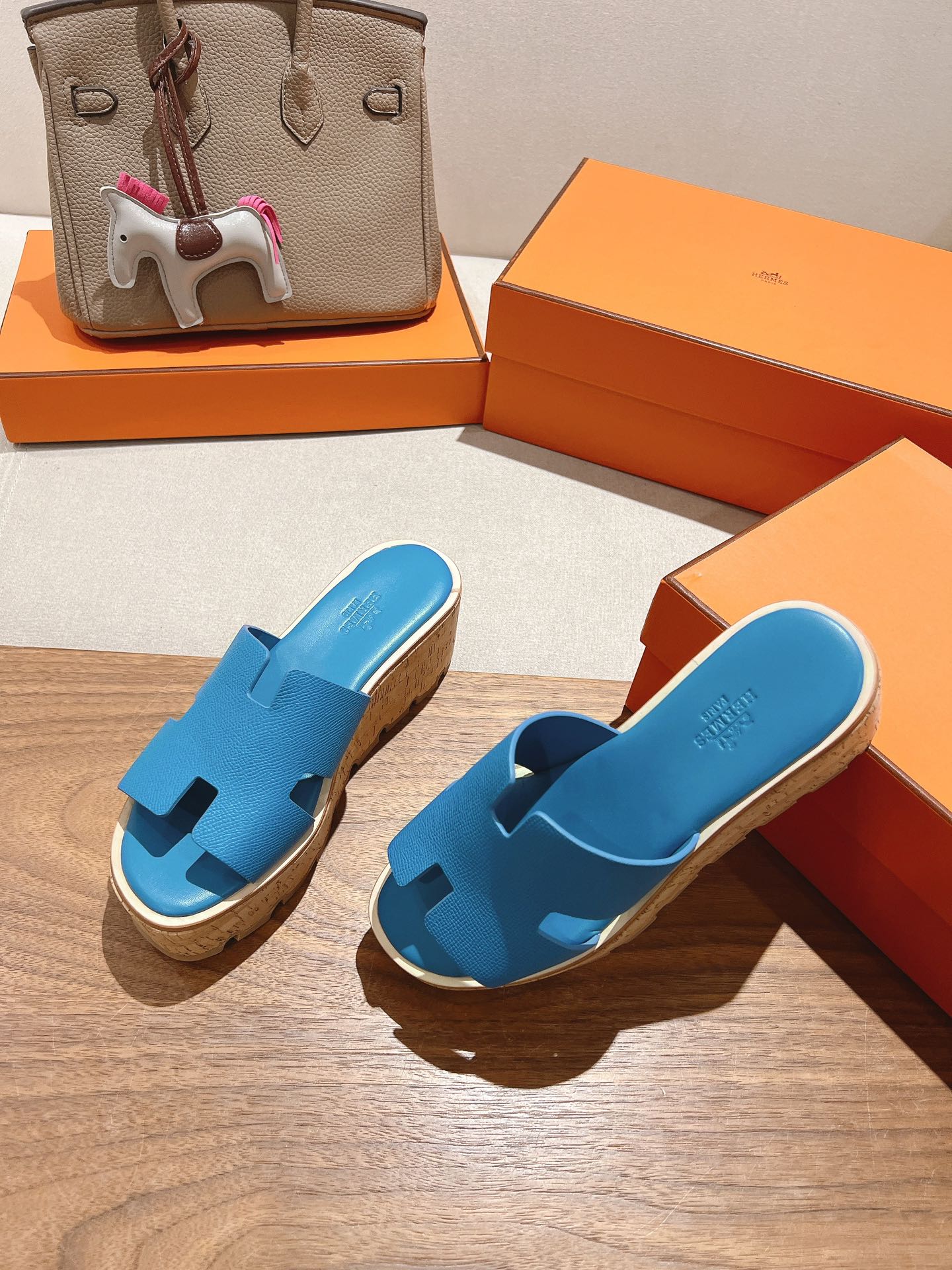 HM 25S HIGH WEDGE SANDALS IN BLUE LAMBSKIN STYLE 12 - 35