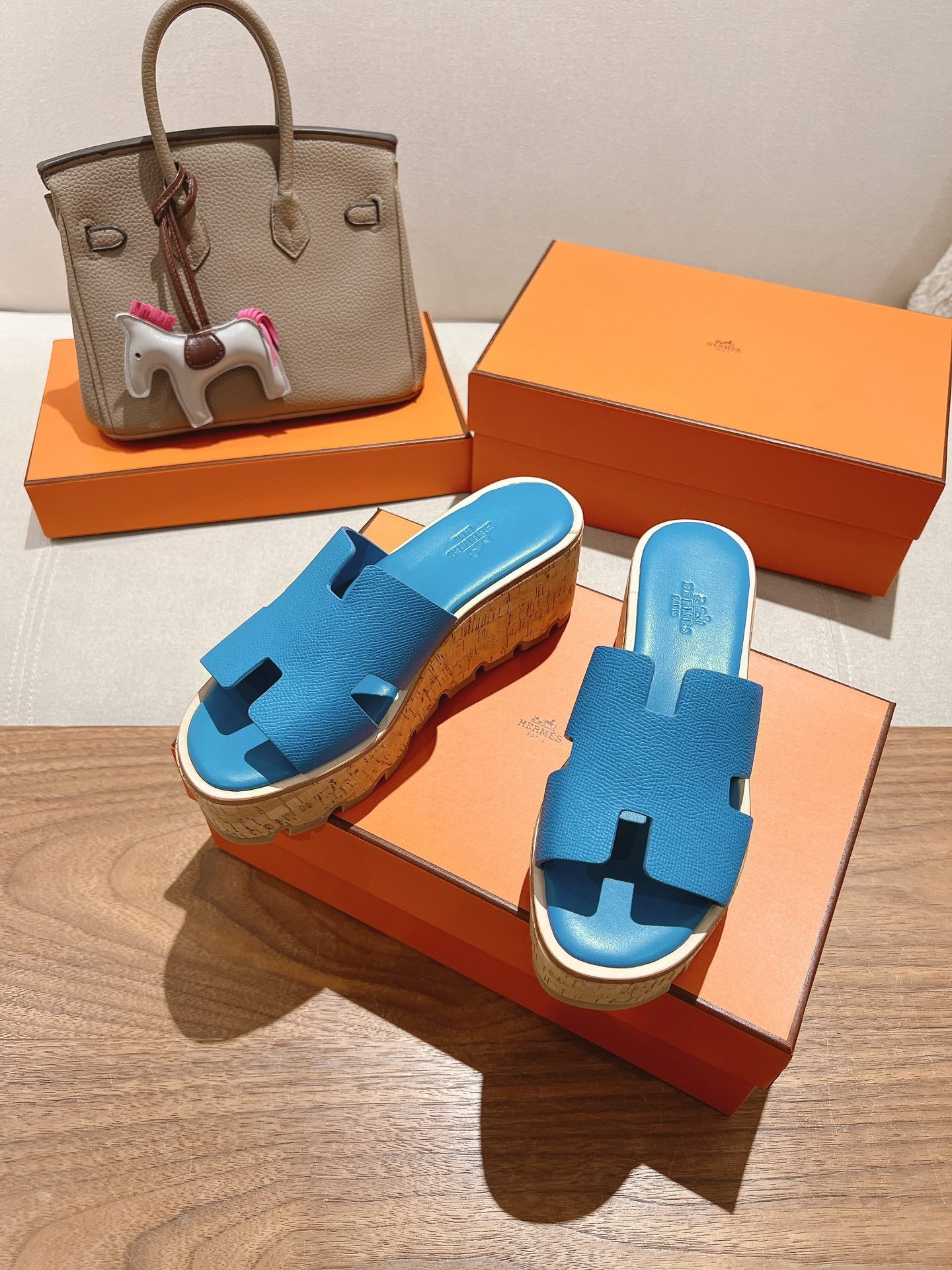 HM 25S HIGH WEDGE SANDALS IN BLUE LAMBSKIN STYLE 12 - 35