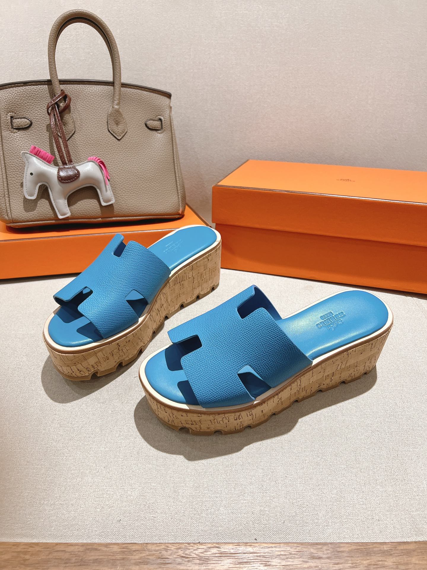 HM 25S HIGH WEDGE SANDALS IN BLUE LAMBSKIN STYLE 12 - 35