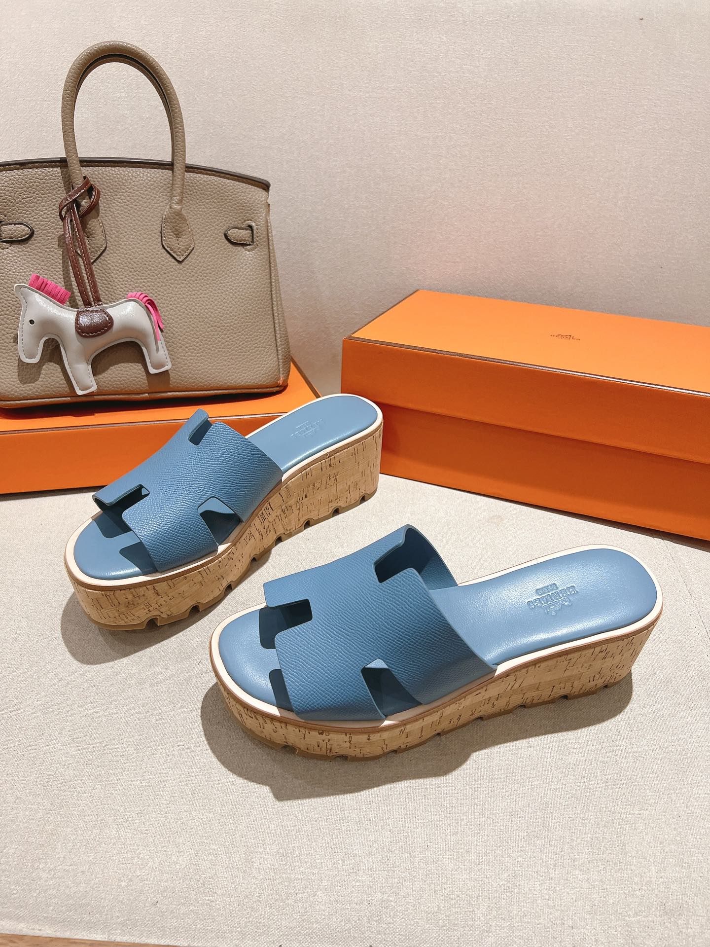 HM 25S HIGH WEDGE SANDALS IN BLUE LAMBSKIN STYLE 10 - 35