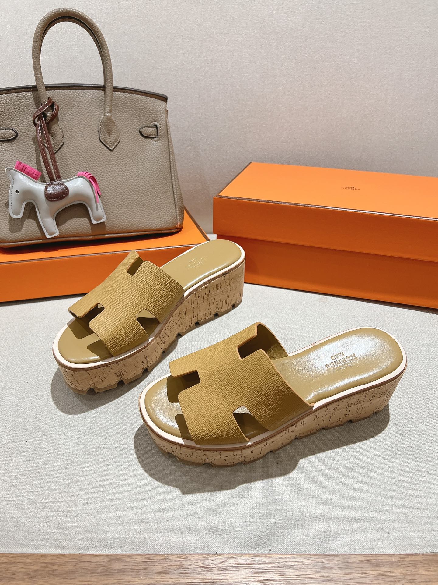 HM 25S HIGH WEDGE SANDALS IN LIGHT BROWN LAMBSKIN STYLE 2 - 35