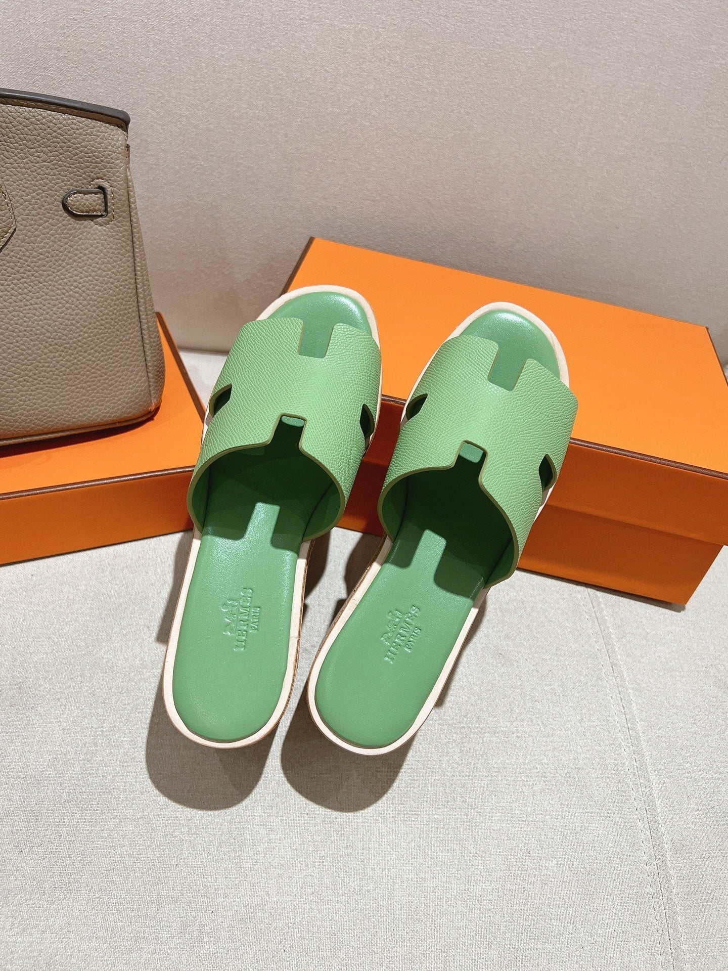 HM 25S HIGH WEDGE SANDALS IN LIGHT GREEN LAMBSKIN STYLE 1 - 35