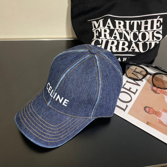 БЕЙСБОЛКА CELINE 25S ІЗ ДЕНІМУ СИНЬОГО КОЛЬОРУ З ВИШИВКОЮ ЛІТЕР