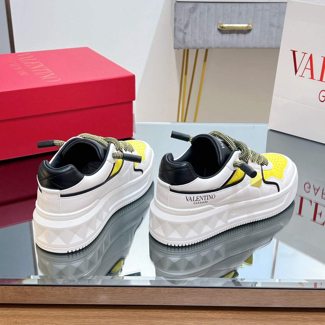 VALENTINO 25S GARAVANI ONE STUD XL PLATFORM SNEAKERS IN WHITE MIX YELLOW LAMBSKIN STYLE 5 - 35