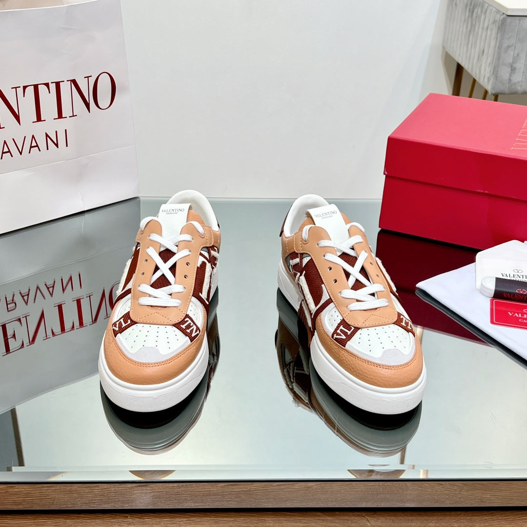 VALENTINO 25S GARAVANI VL7N SNEAKERS IN WHITE MIX LIGHT ORANGE LAMBSKIN - 35