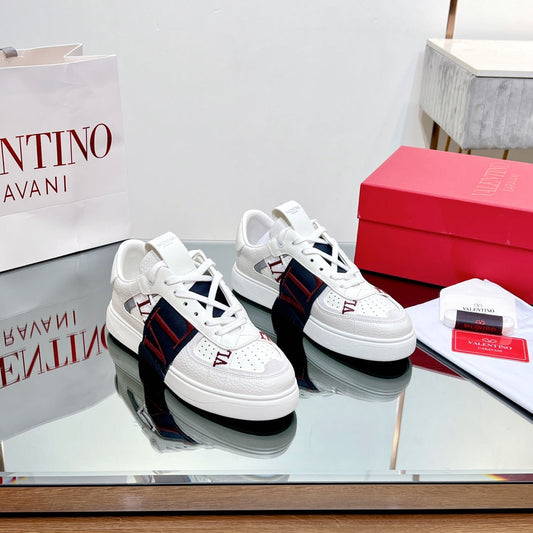 VALENTINO 25S GARAVANI VL7N SNEAKERS IN WHITE MIX DEEP BLUE LAMBSKIN - 35