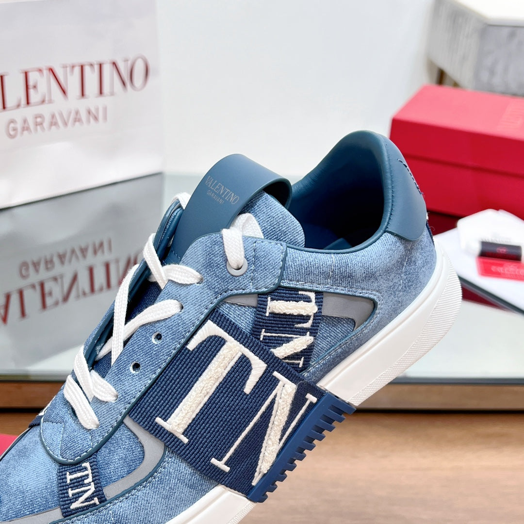 VALENTINO 25S GARAVANI VL7N SNEAKERS IN BLUE DENIM - 35